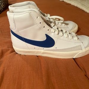 Brand new Women’s Nike Blazers
